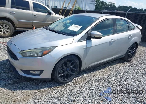 2016 Ford Focus Se z USA, uszkodzony, nr VIN 1FADP3F29GL323842